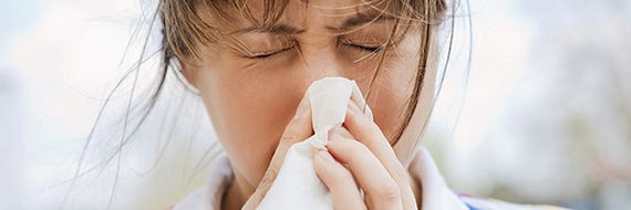 Med Allergodil Næsespray (azelastin) og Allergodil Øjendråber (azelastin) kan du være på farten uden at tænke på om næsen løber og øjnene klør - både i pollensæsonen, og hvis du er allergisk over for f.eks. pelsdyr, husstøvmider eller svampe